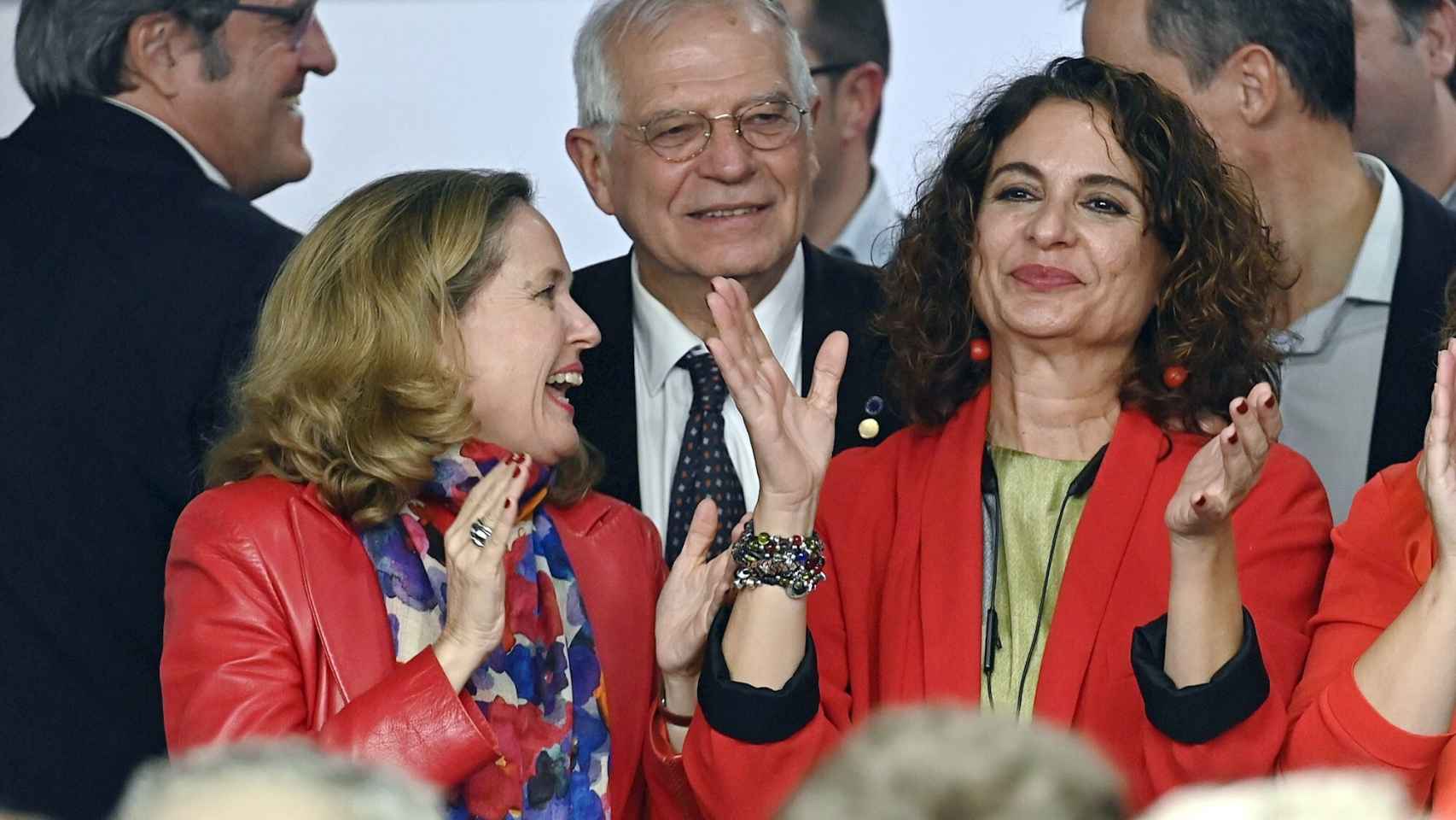 Gabilondo, Calviño, Borrell y Montero, celebrando los resultados electorales.