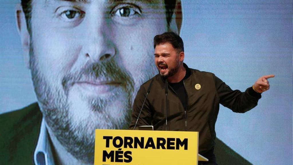 Gabriel Rufián durante un mítin de ERC en L' Hospitalet de Llobregat.