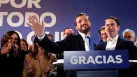 El presidente del PP, Pablo Casado, celebra los resultados electorales en la noche del 10-N.