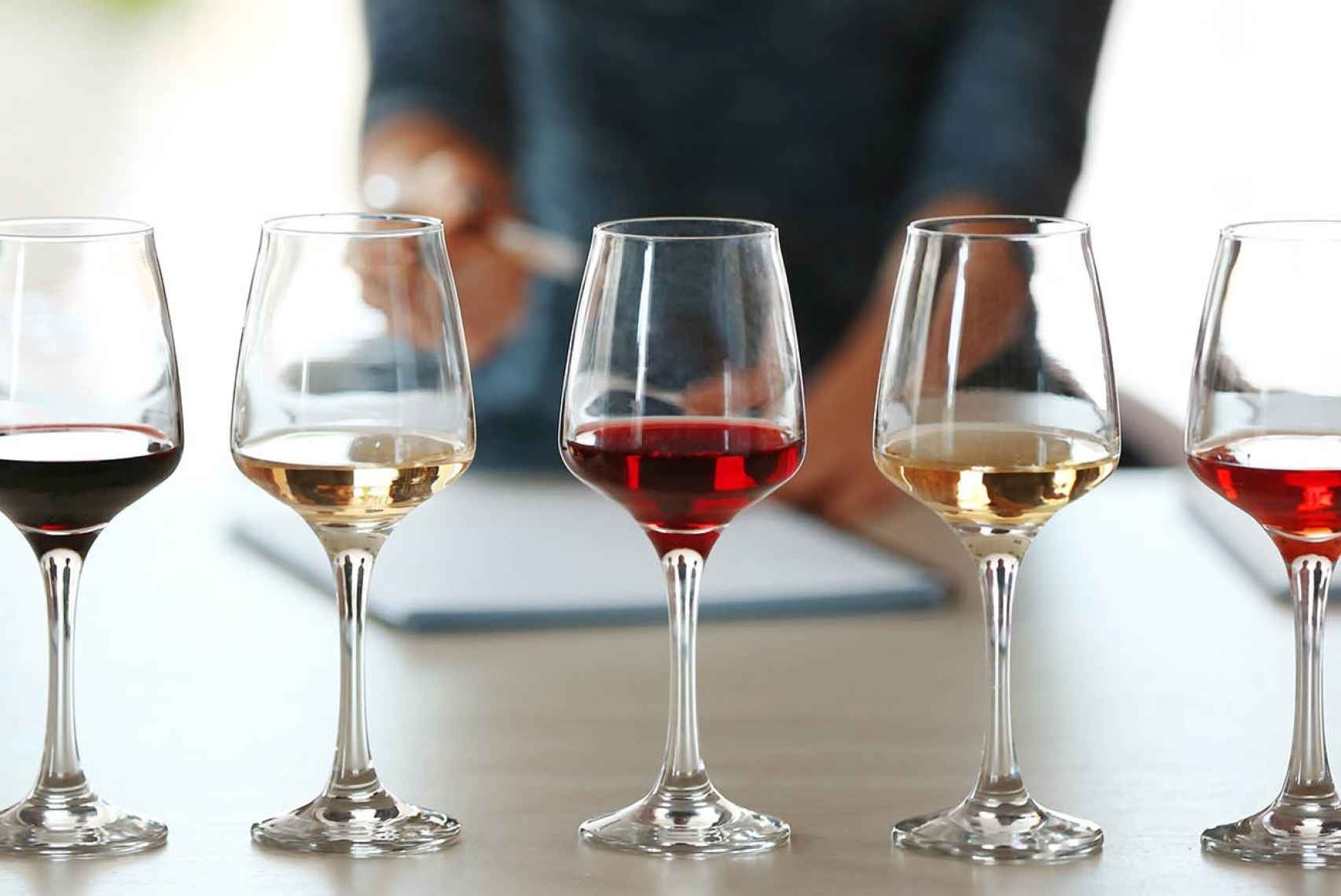 A lo largo del año se suceden numerosos concursos de vinos internacionales.