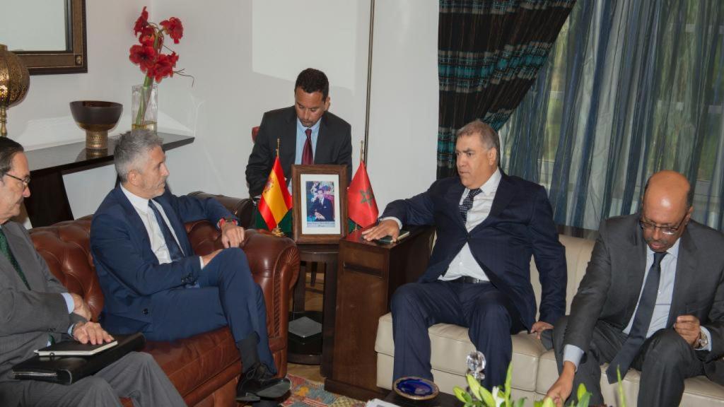 Fernando Grande-Marlaska, reunido en Rabat con su homólogo marroquí Abdelouafi Laftit en 2019.