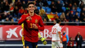 Gerard Moreno celebra su gol con la selección española ante Malta