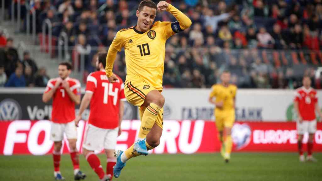 Eden Hazard celebra un gol con la selección de Bélgica