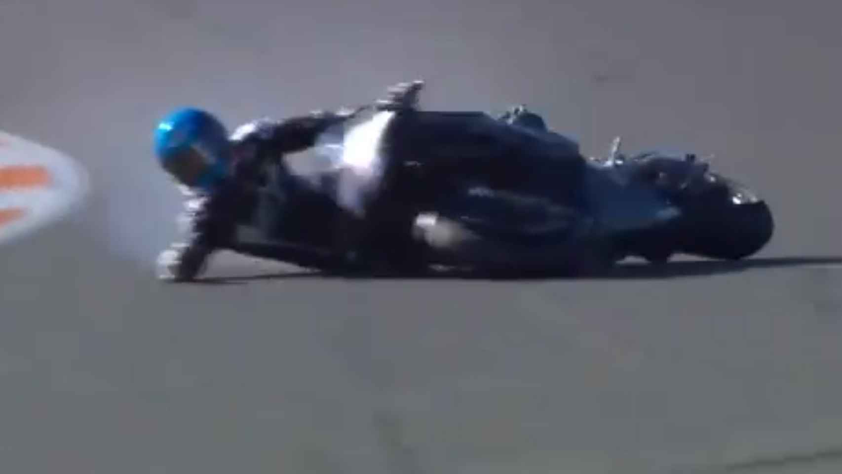 El estreno de Alex Márquez con su Honda de MotoGP termina por los suelos