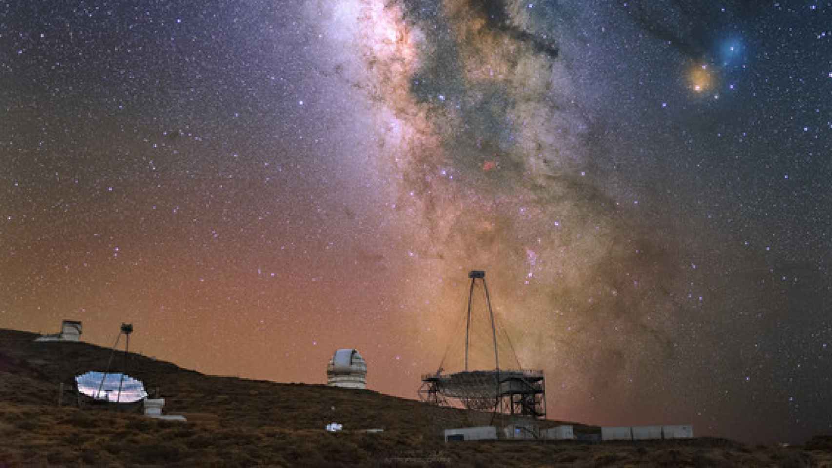 Telescopios MAGIC en La Palma.