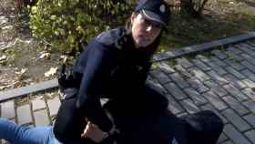 Una de las agentes de la Policía Nacional que participa en el vídeo