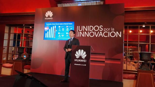 Tony Jin Yong, CEO de Huawei España, durante la reunión de fin de año con la prensa.