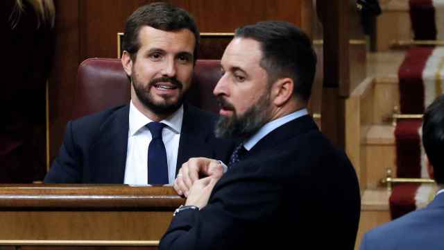 El líder del PP, Pablo Casado, junto al líder de Vox, Santiago Abascal.