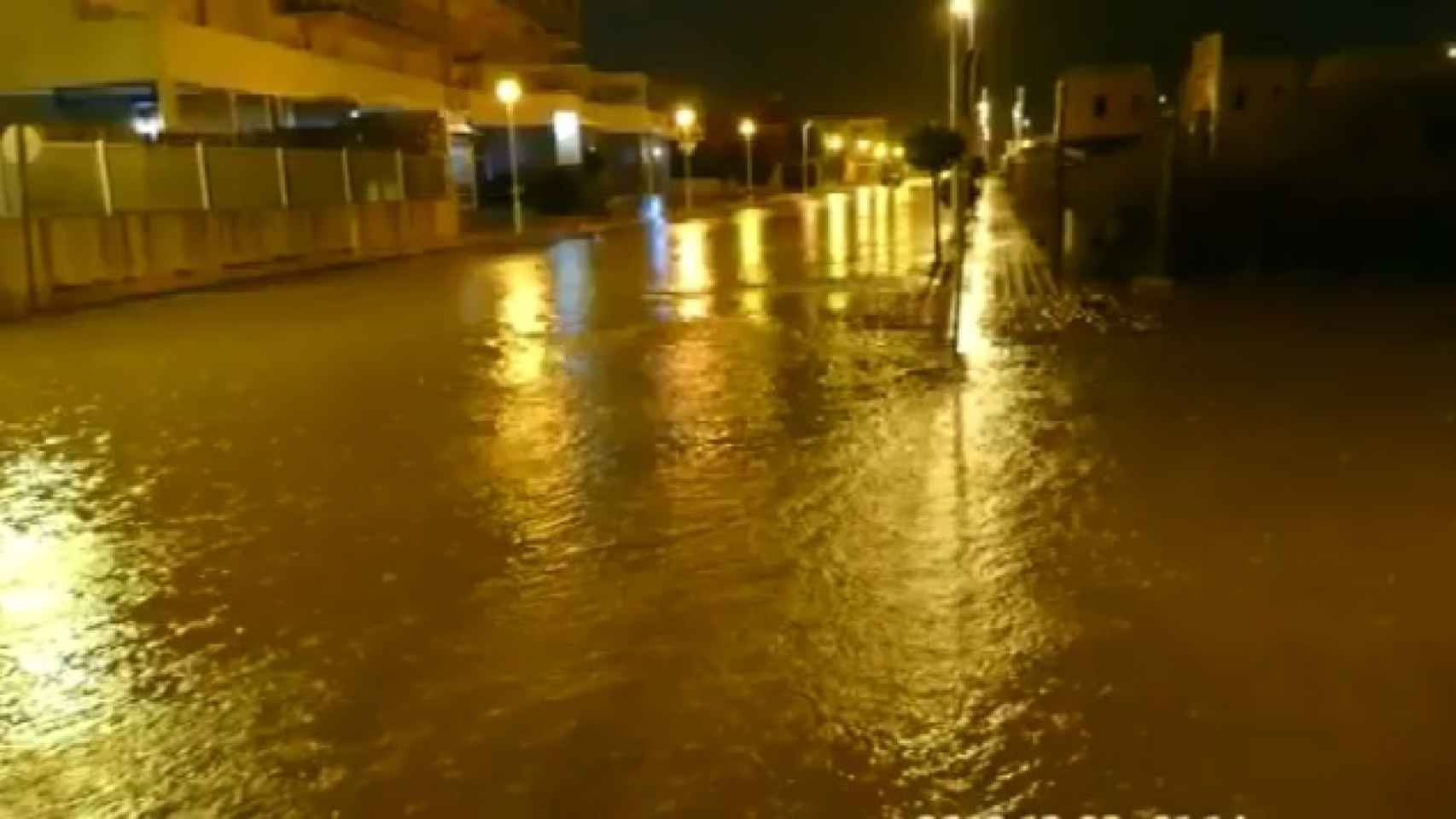 Calles inundadas en San Javier, Murcia. (Twitter)