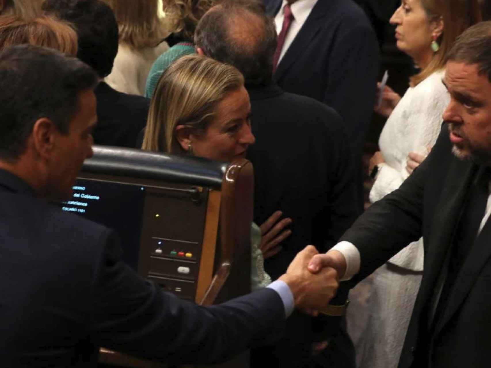 Pedro Sánchez, y Oriol Junqueras en el Congreso el pasado 21 de  mayo/.