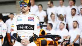Fernando Alonso, en una fotografía oficial con McLaren