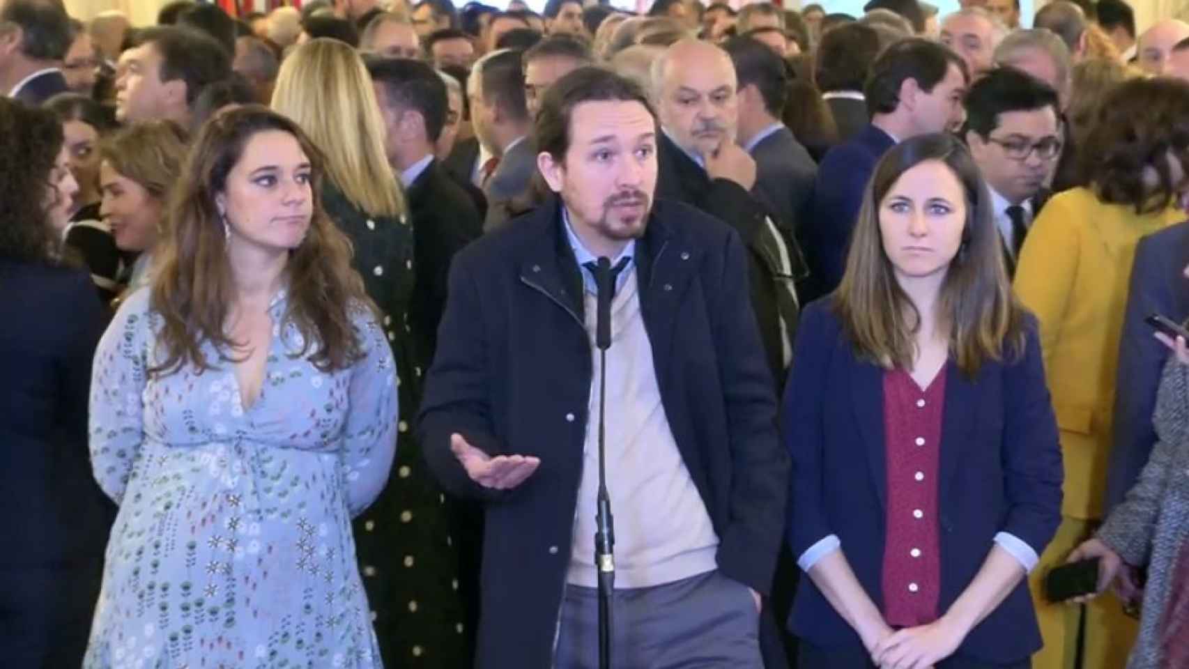 Noelia Vera, Pablo Iglesias y Ione Belarra, en al 41º aniversario de la Constitución.