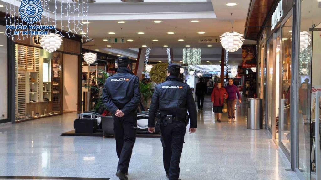Fase operativa del dispositivo 'Comercio Seguro' para reforzar la seguridad durante las Navidades.