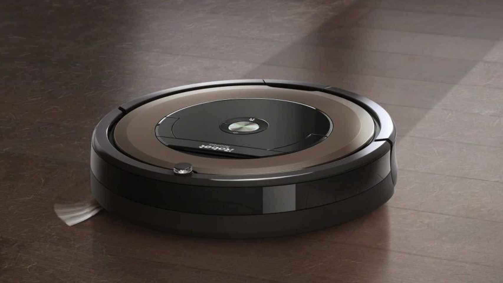 El Roomba 896.