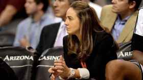 Becky Hammon, entrenadora asistente en los San Antonio Spurs