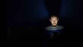 Usar el smartphone de noche