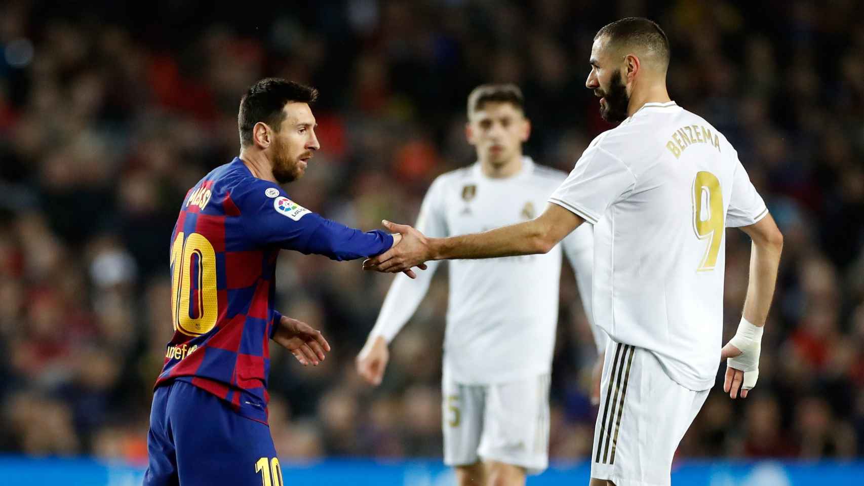 Messi y Benzema, durante El Clásico