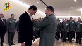 Rafa Nadal recibe la Cruz de Plata al mérito de la Guardia Civil