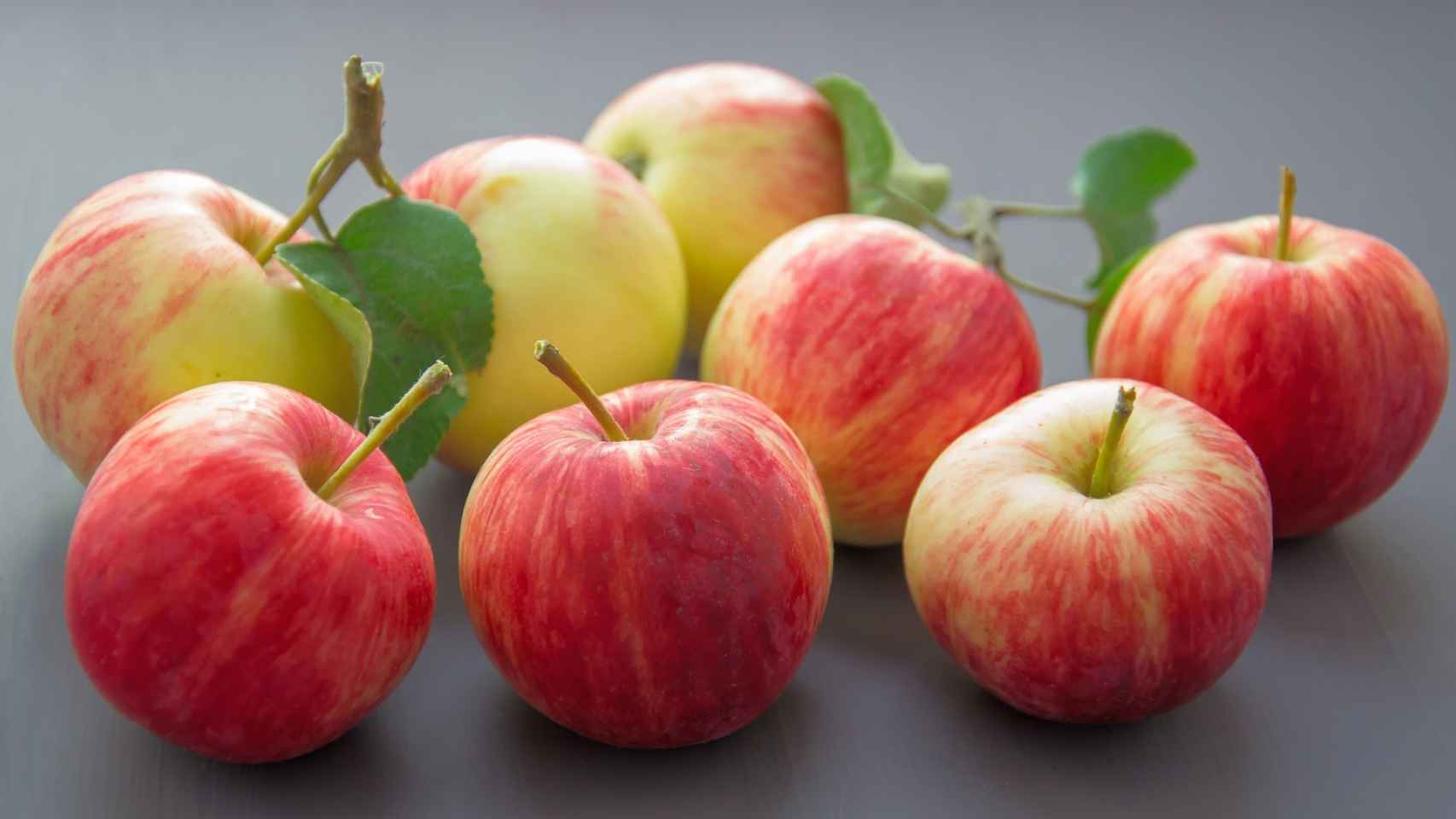 La manzana es un alimento muy recomendable para nuestra salud, también para el cuidado de nuestros riñones.