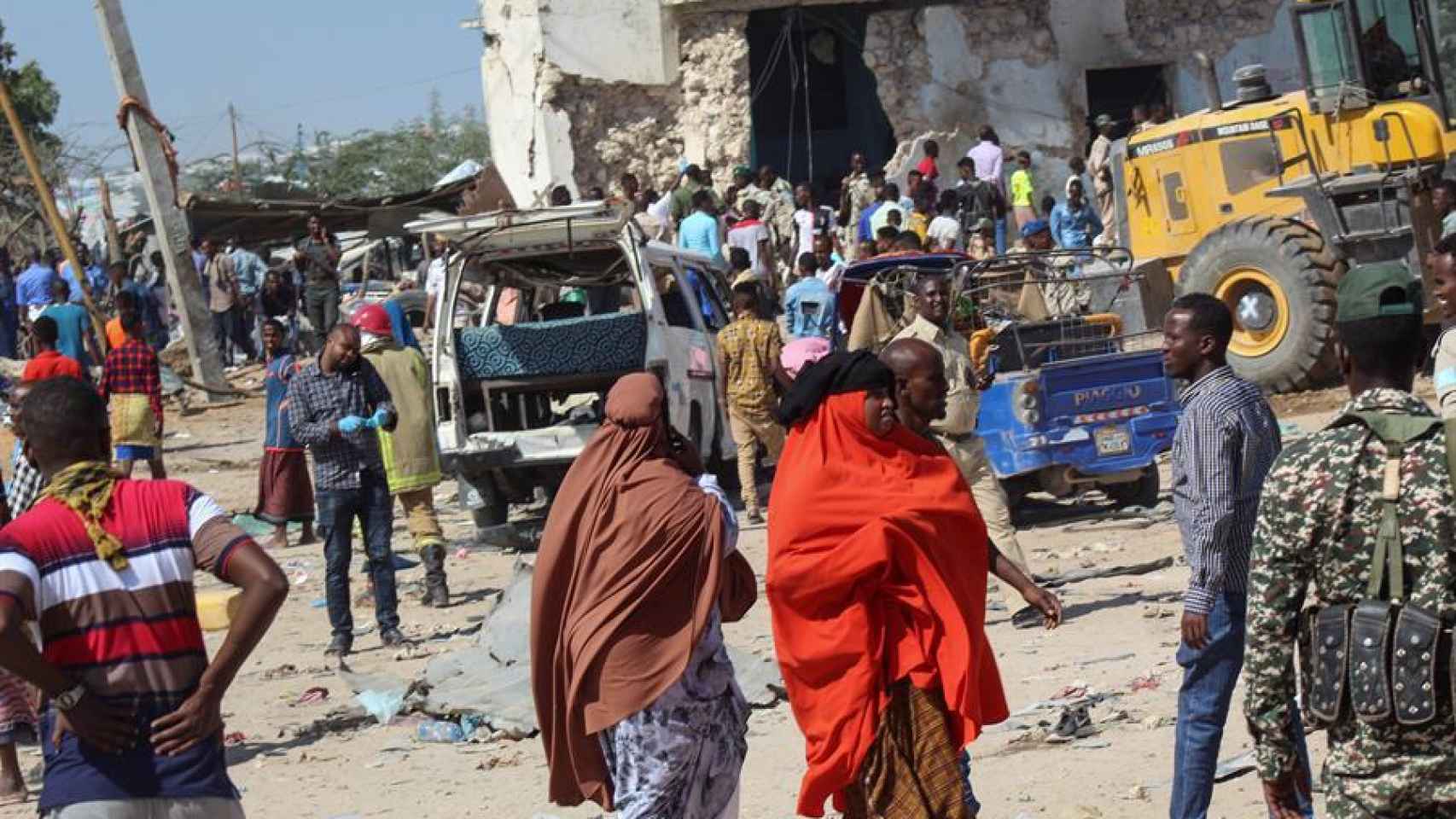 Atentado en Mogadiscio (Somalia) con un coche bomba.