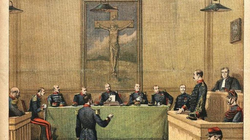 Dreyfus delante del Consejo de Guerra.
