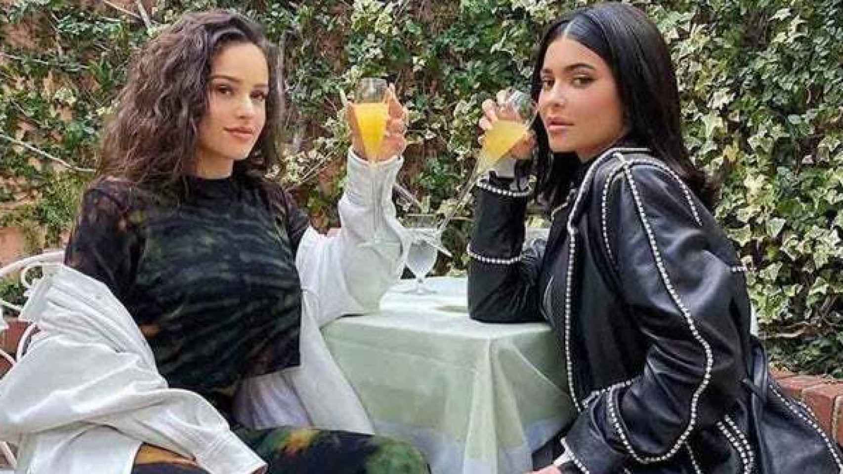 Rosalía y Kylie Jenner juntas en Los Ángeles.