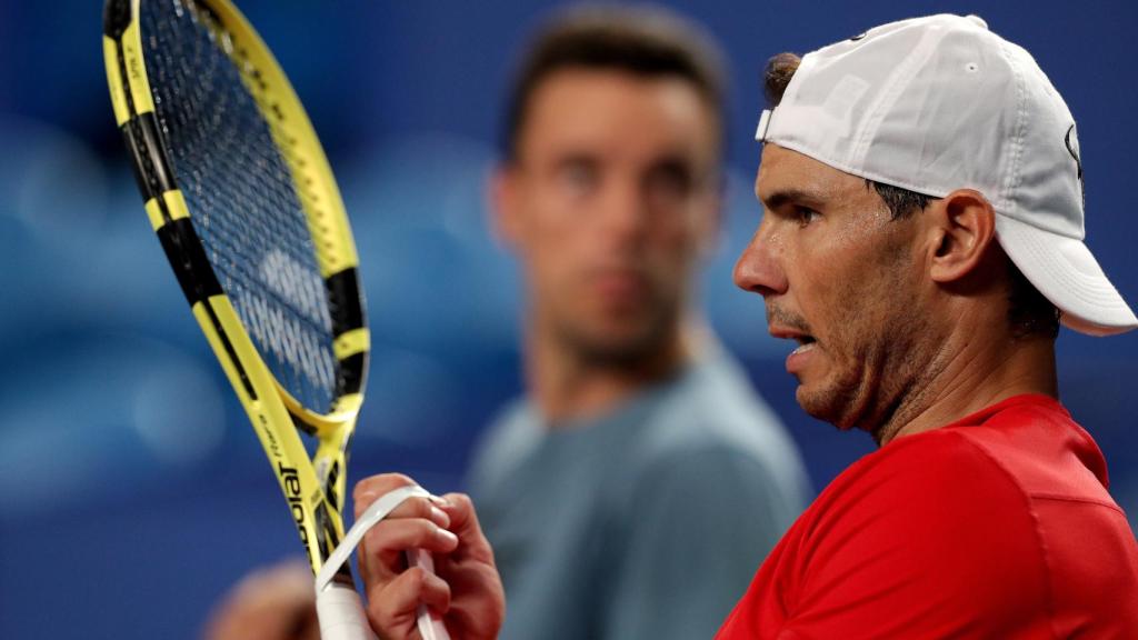 Rafa Nadal y Roberto Bautista, en un entrenamiento durante la ATP Cup