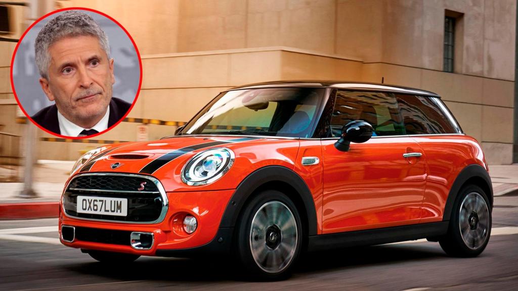 Fernando Grande-Marlaska (PSOE) El ministro del Interior guarda en su garaje un Mini Cooper del año 2017.