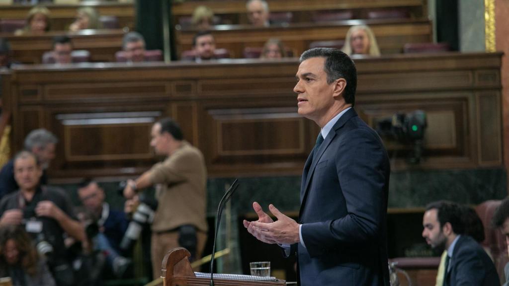 Pedro Sánchez durante su intervención en la segunda jornada del debate de investidura.