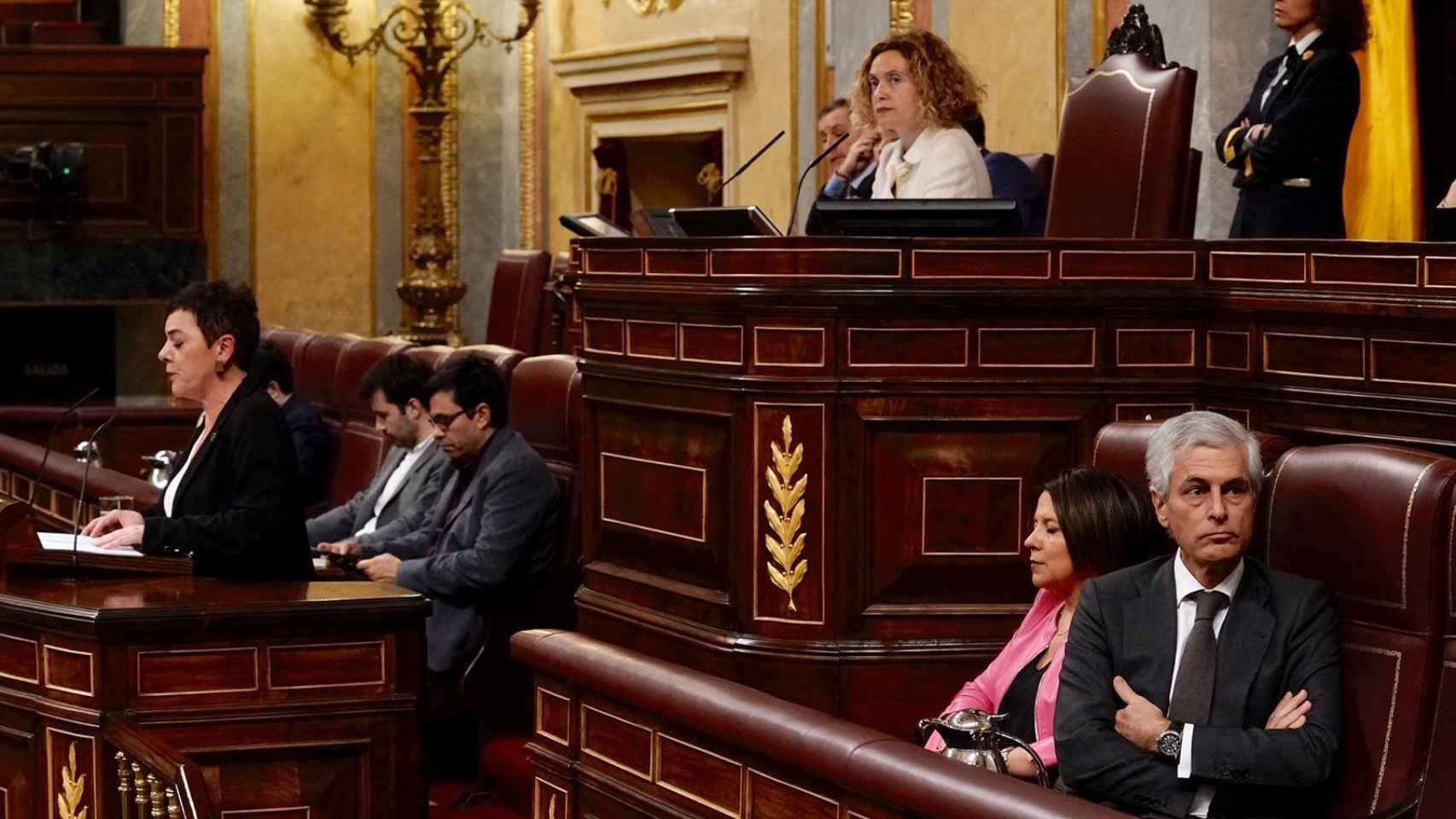 Suárez Illana da la espalda a la portavoz de EH Bildu en el Congreso.