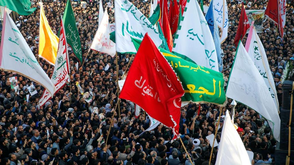 Concentración en la ciudad iraní de Ahvaz, en las ceremonias de homenaje al general Qasim Soleimani.