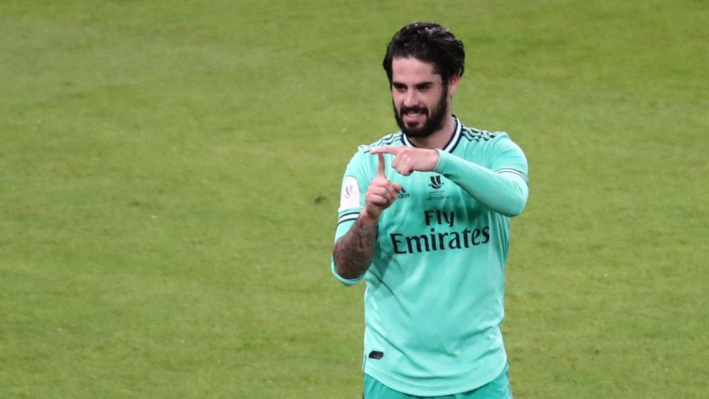 Isco celebra el gol