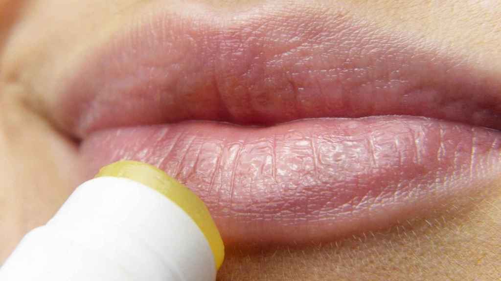 ¿Cómo curar un herpes labial?