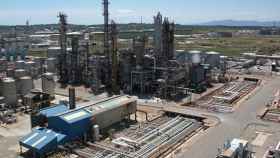IQOXE inauguró un bloque de la planta petroquímica que arde en Tarragona hace solo seis meses