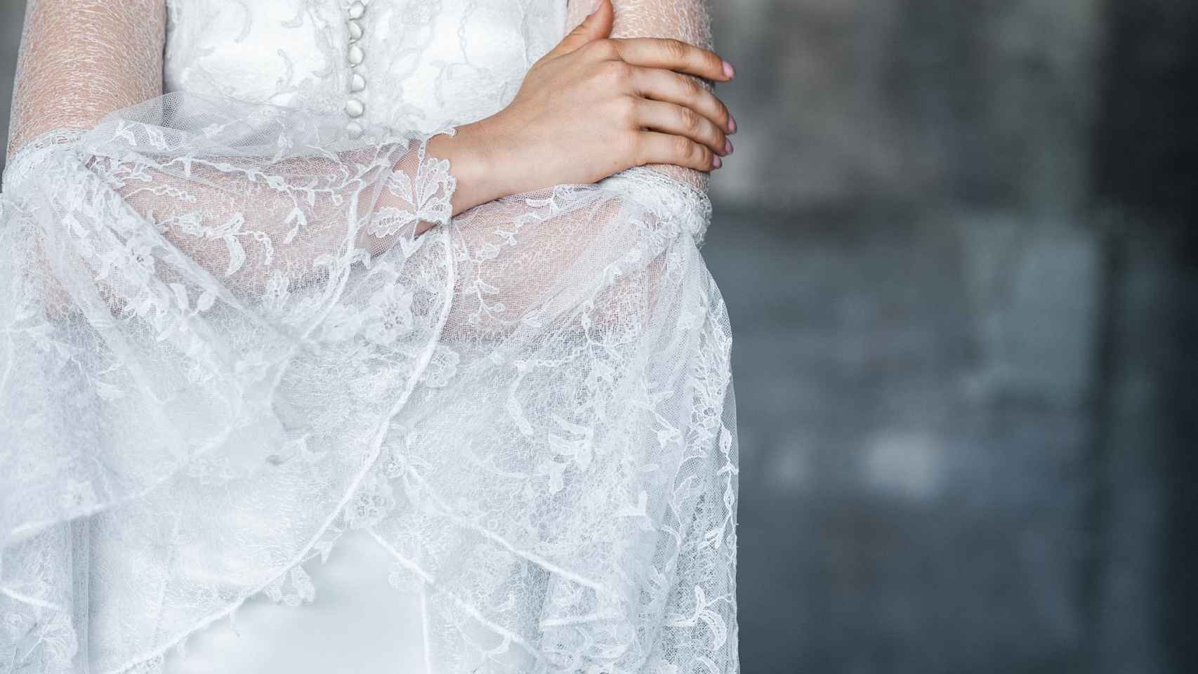 Los tejidos de los vestidos son reciclados y en su mayor parte proceden de fibras naturales.
