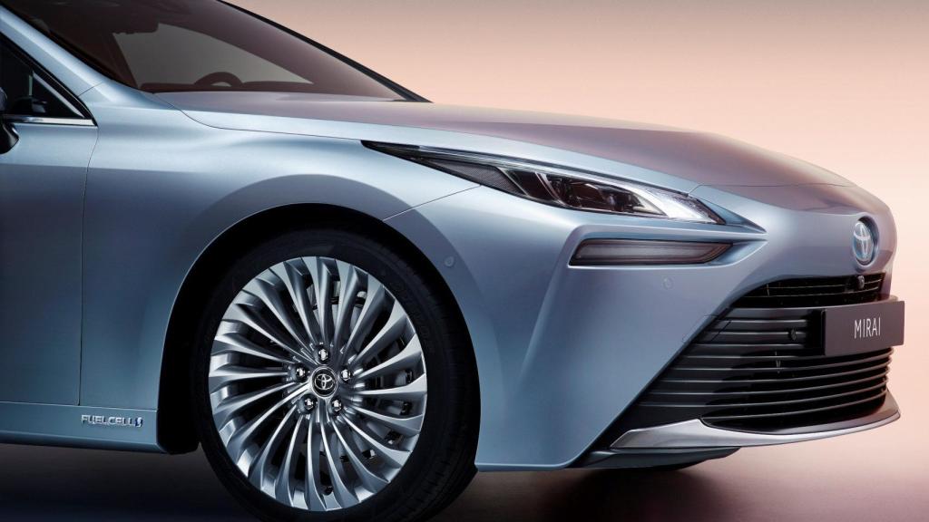 El nuevo Toyota Mirai tiene un diseño espectacular