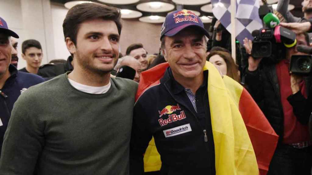 Carlos Sainz Jr. junto a su padre Carlos Sainz