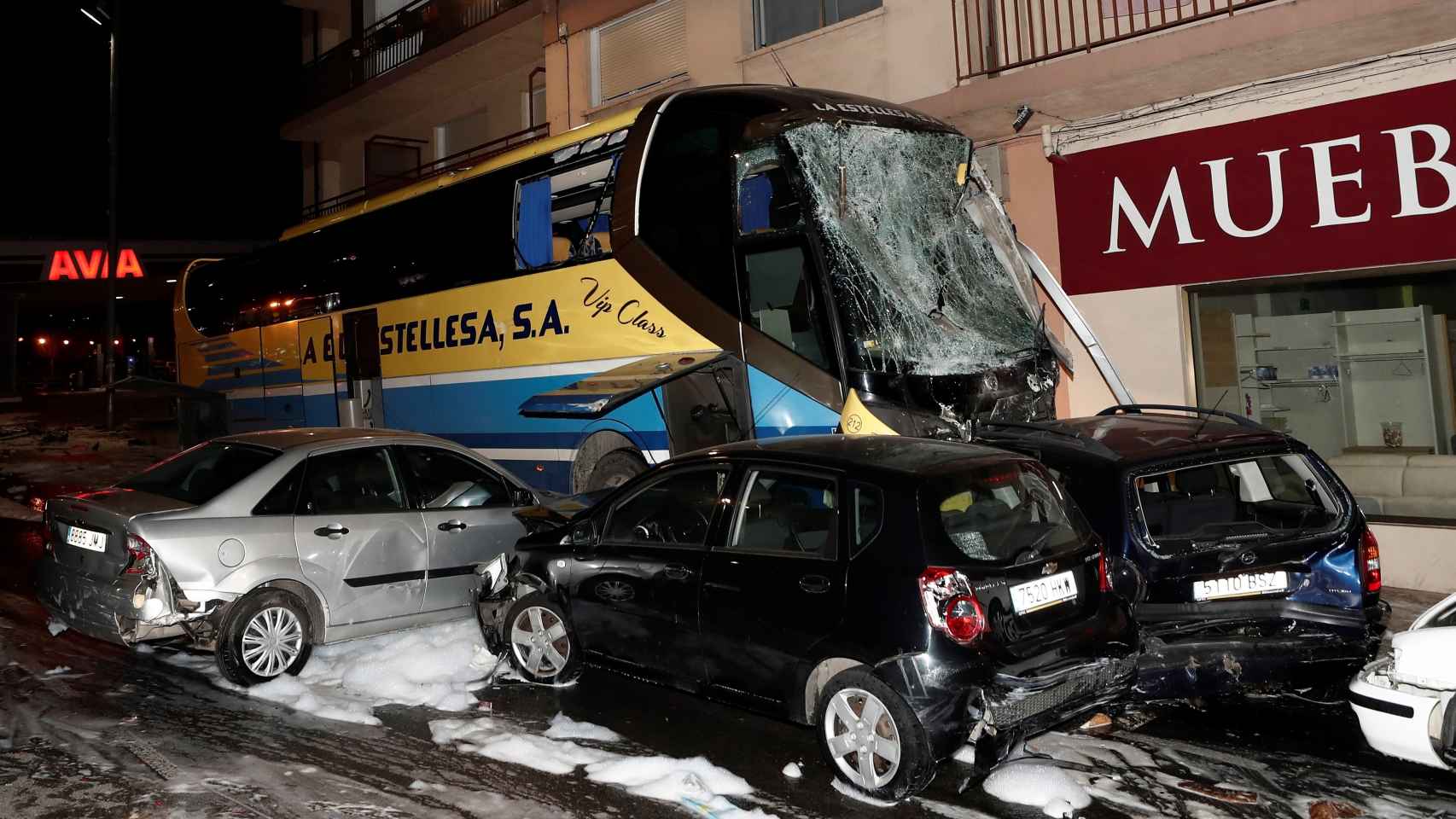 En la imagen aparece el autobús que ha causado el accidente.