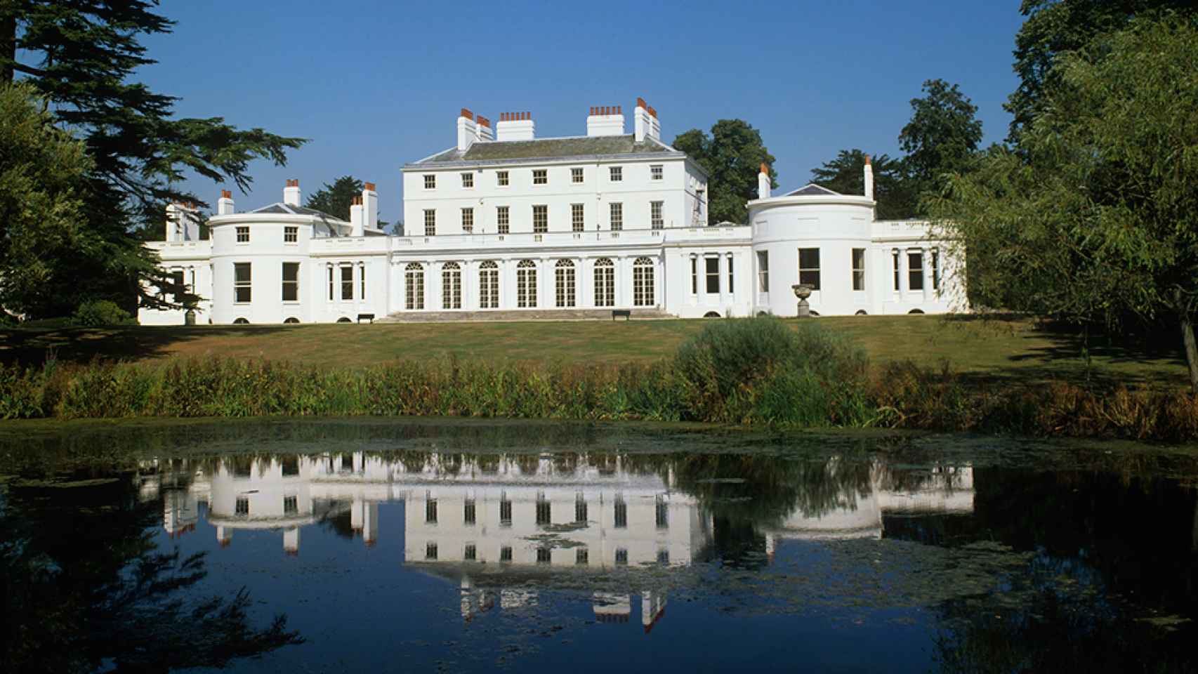 La residencia de los duques de Sussex es un edificio del siglo XIX.