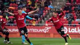 Budimir celebra su gol con el Mallorca al Valencia