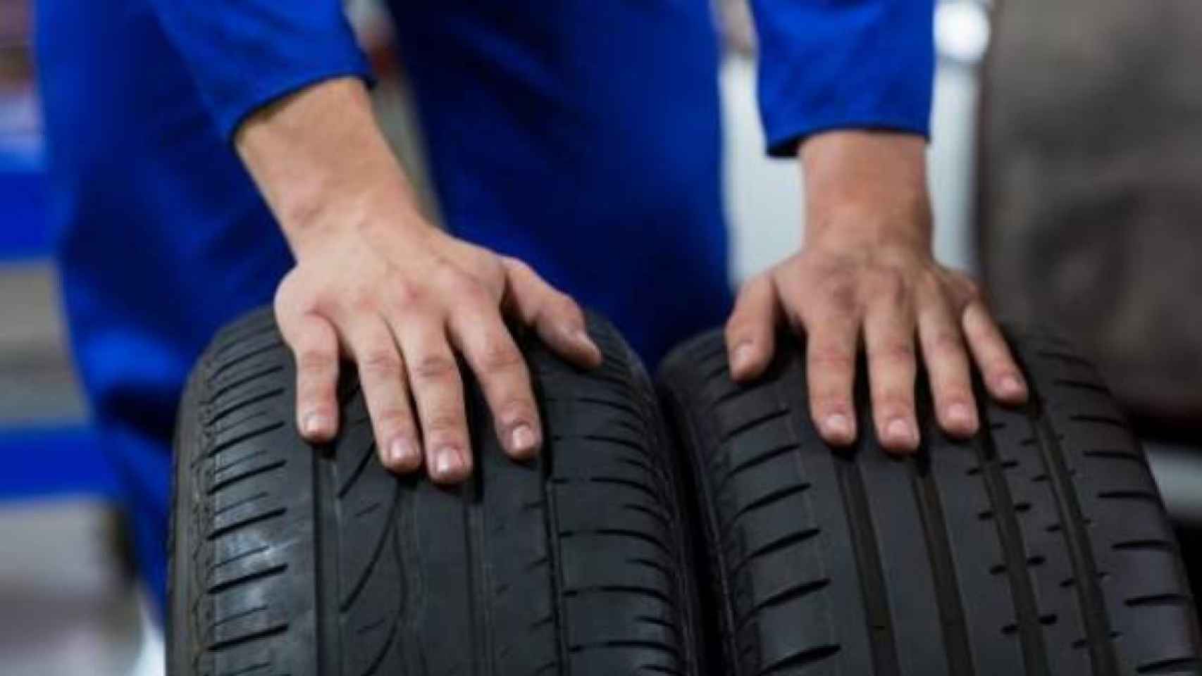 Las ruedas tienen que ser revisadas cada cierto tiempo para que no se produzca el desgaste.