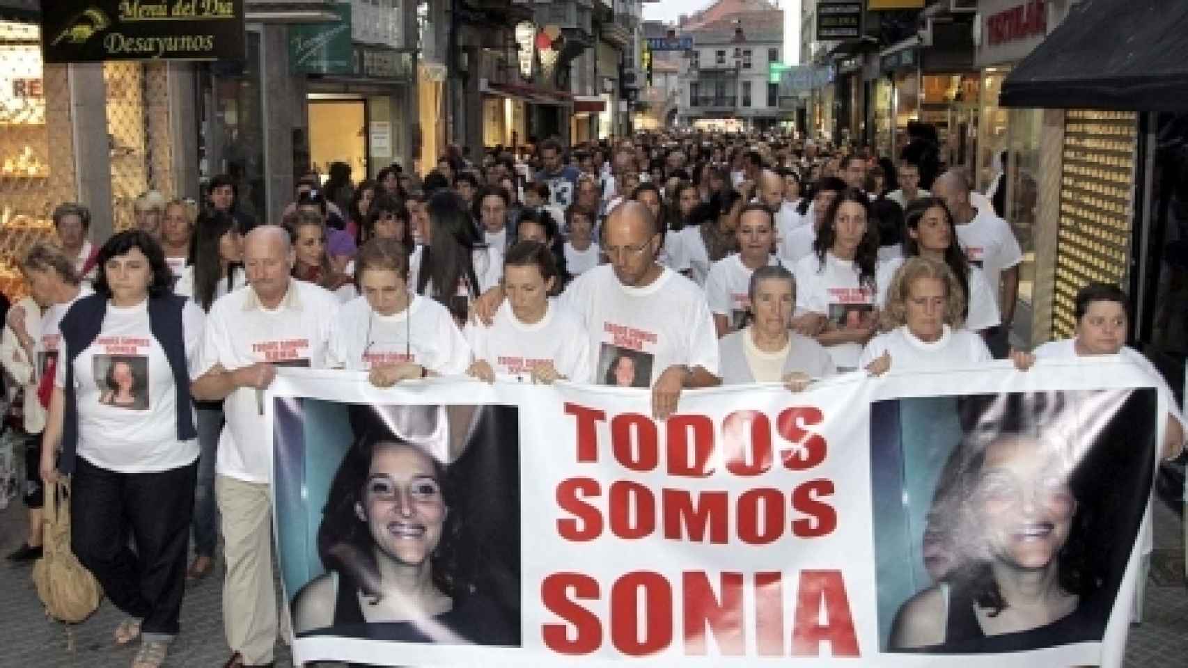 Una de las concentraciones en Pontevedra para pedir pistas sobre el paradero de Sonia.