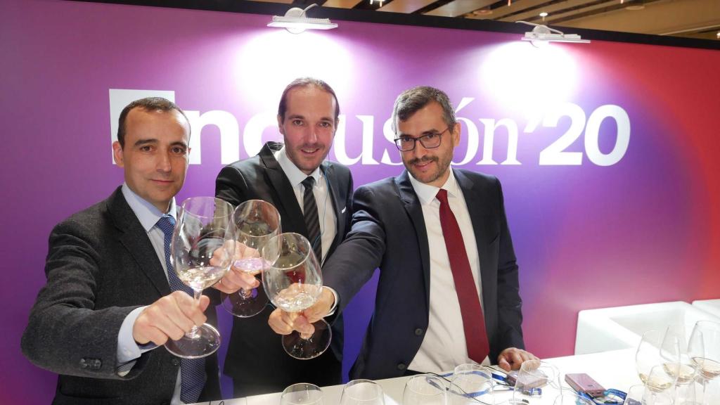 Miguel Sanz, Director General de la D.O.; Alberto Tobes, Responsable de Experimentación; y Rubén Arranz, sumiller.
