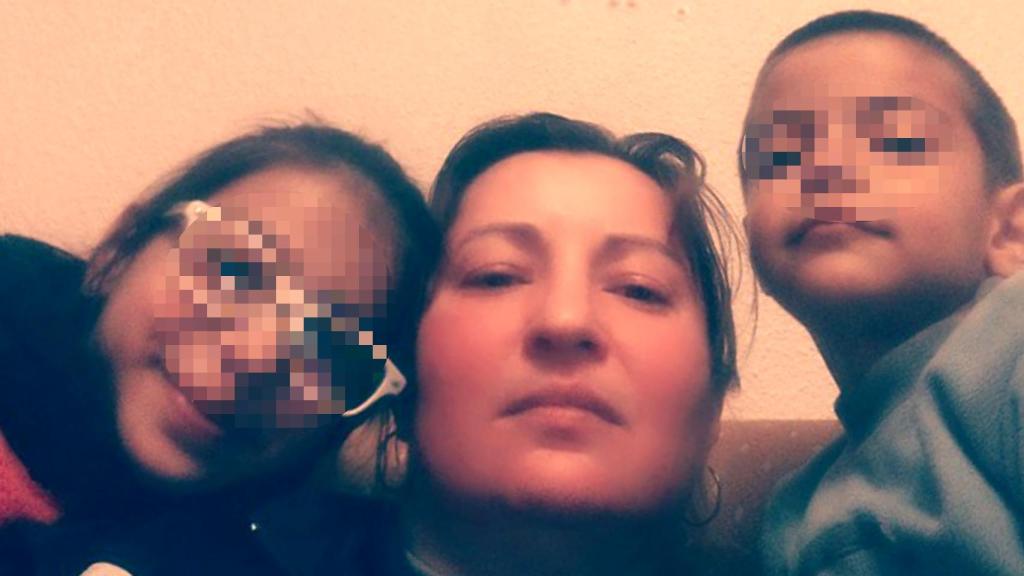 Liliana con sus hijos, Luisa Camila y Eduardo.