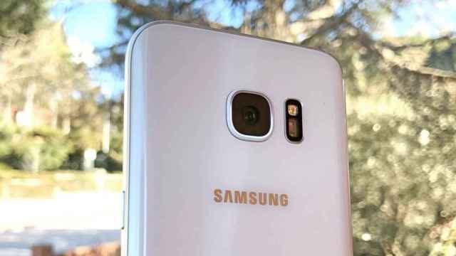El Galaxy S7 sigue actualizándose cuatro años después, increíble