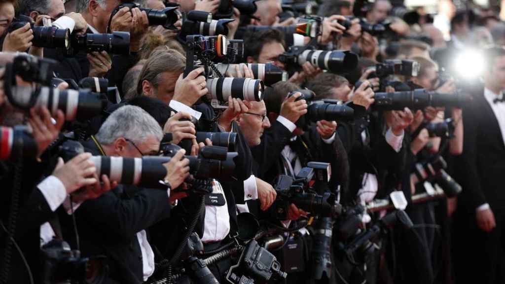 Fotógrafos en la alfombra roja del Festival de Cannes.
