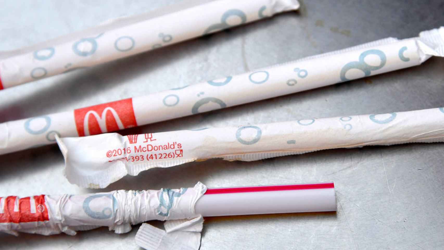 Las pajitas de papel también contaminan. ¿Y ahora qué?