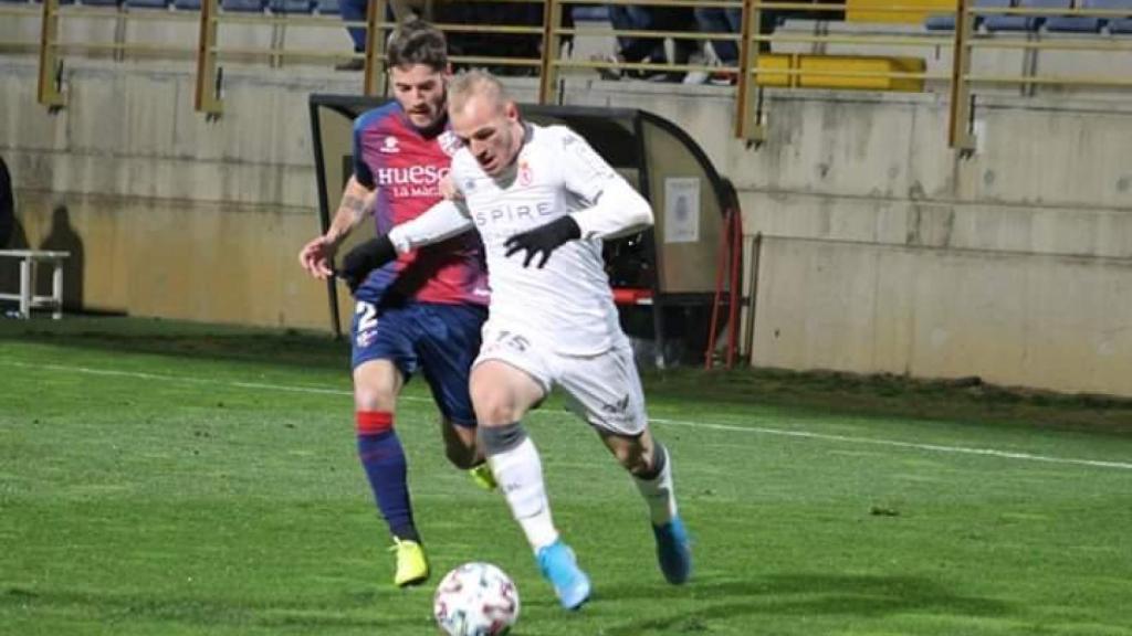 Sergio Benito, ante el Huesca