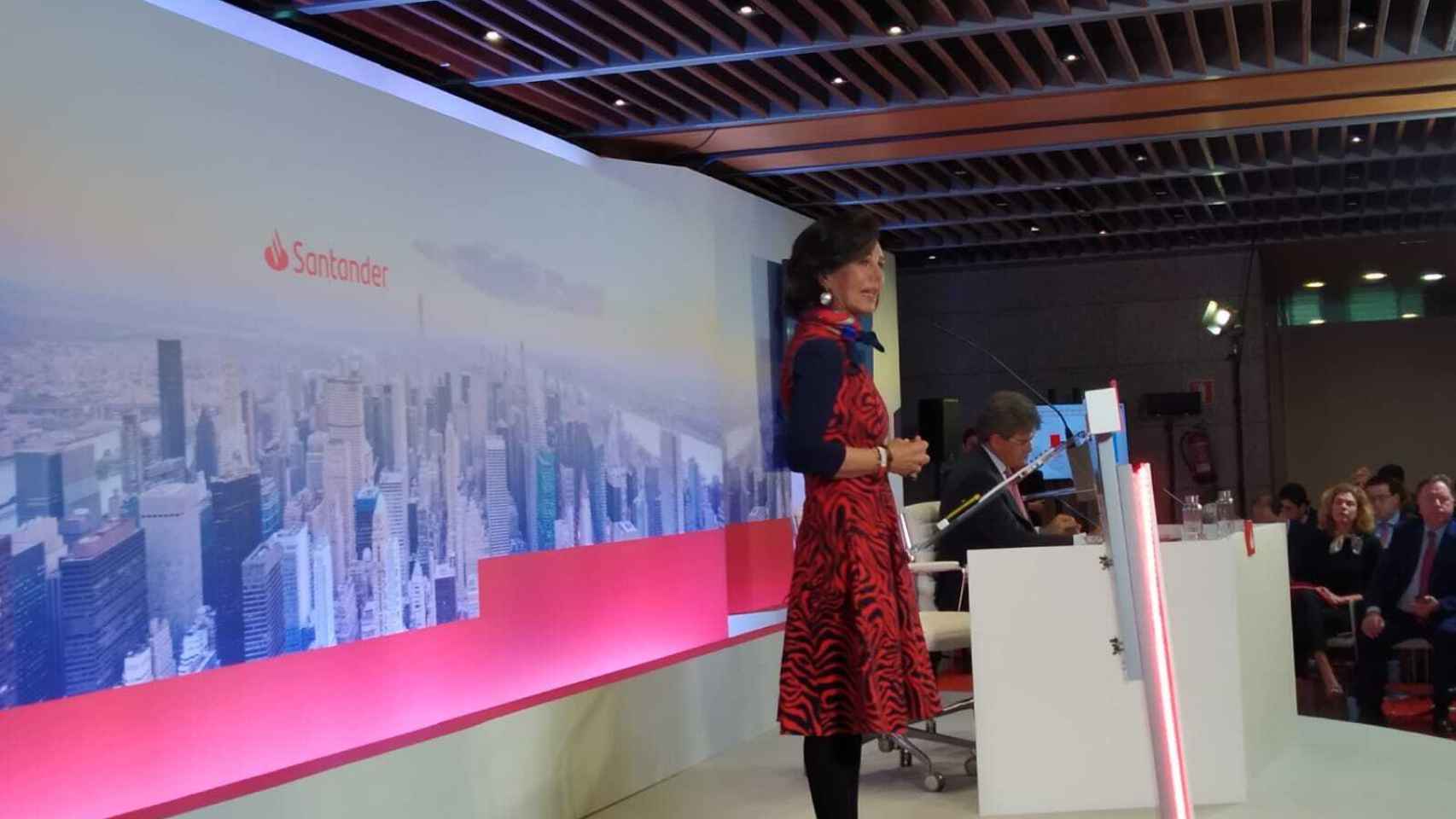 Botín: defiendo una fiscalidad justa, pero Santander paga más que otros bancos europeos