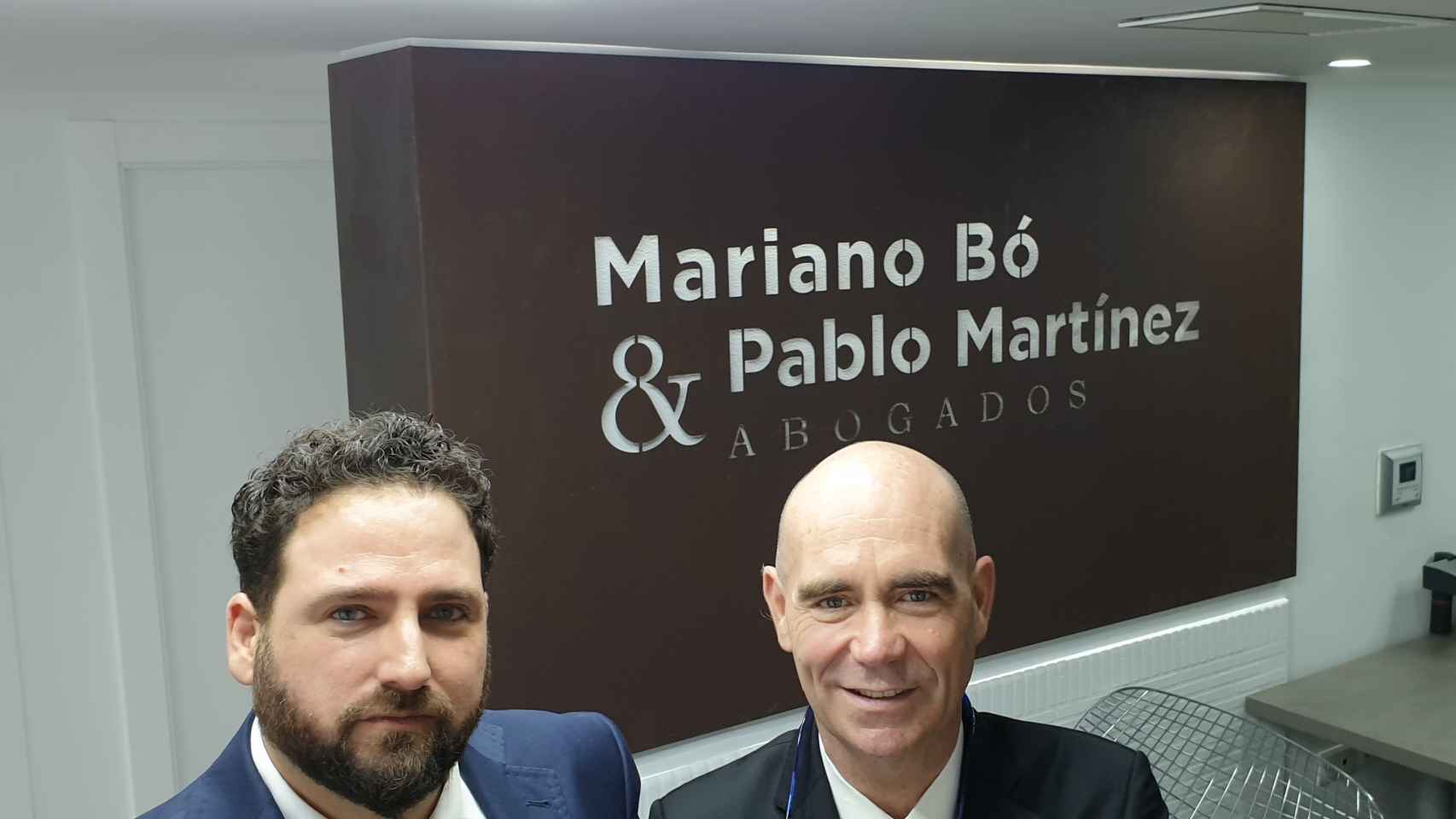 Los abogados Pablo Martínez y Mariano Bó del bufete murciano que ejercerá la acusación particular en representación de las norteamericanas.